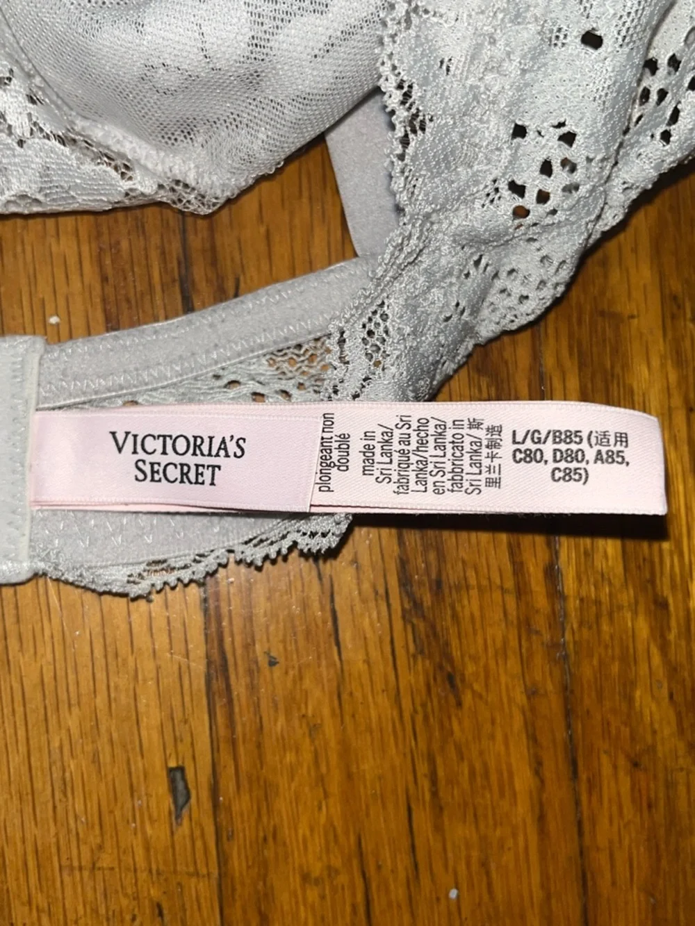 NWT Victoria’s Secret Dream Angels Plunge One Shoulder Rhinestone Bra  Large